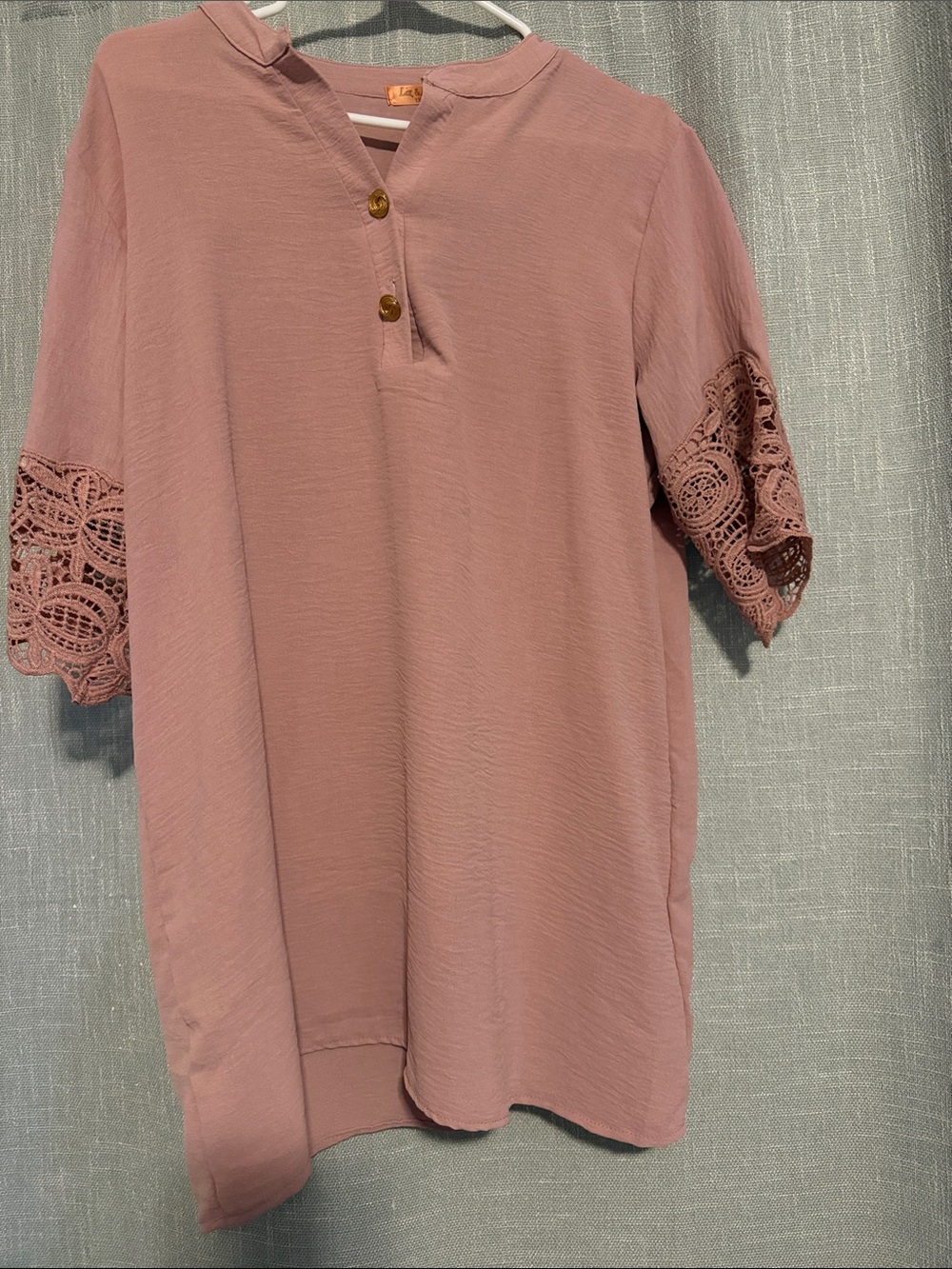 Women’s Dusty Rose Crochet Sleeve Henley Top